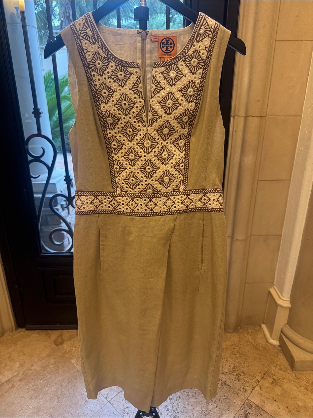 Tory Burch 100% Linen Beige Embroidered Sleeveless Dress With Mirror Detail